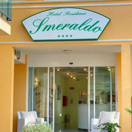 Residence Suite Smeraldo Riccione Exteriér fotografie