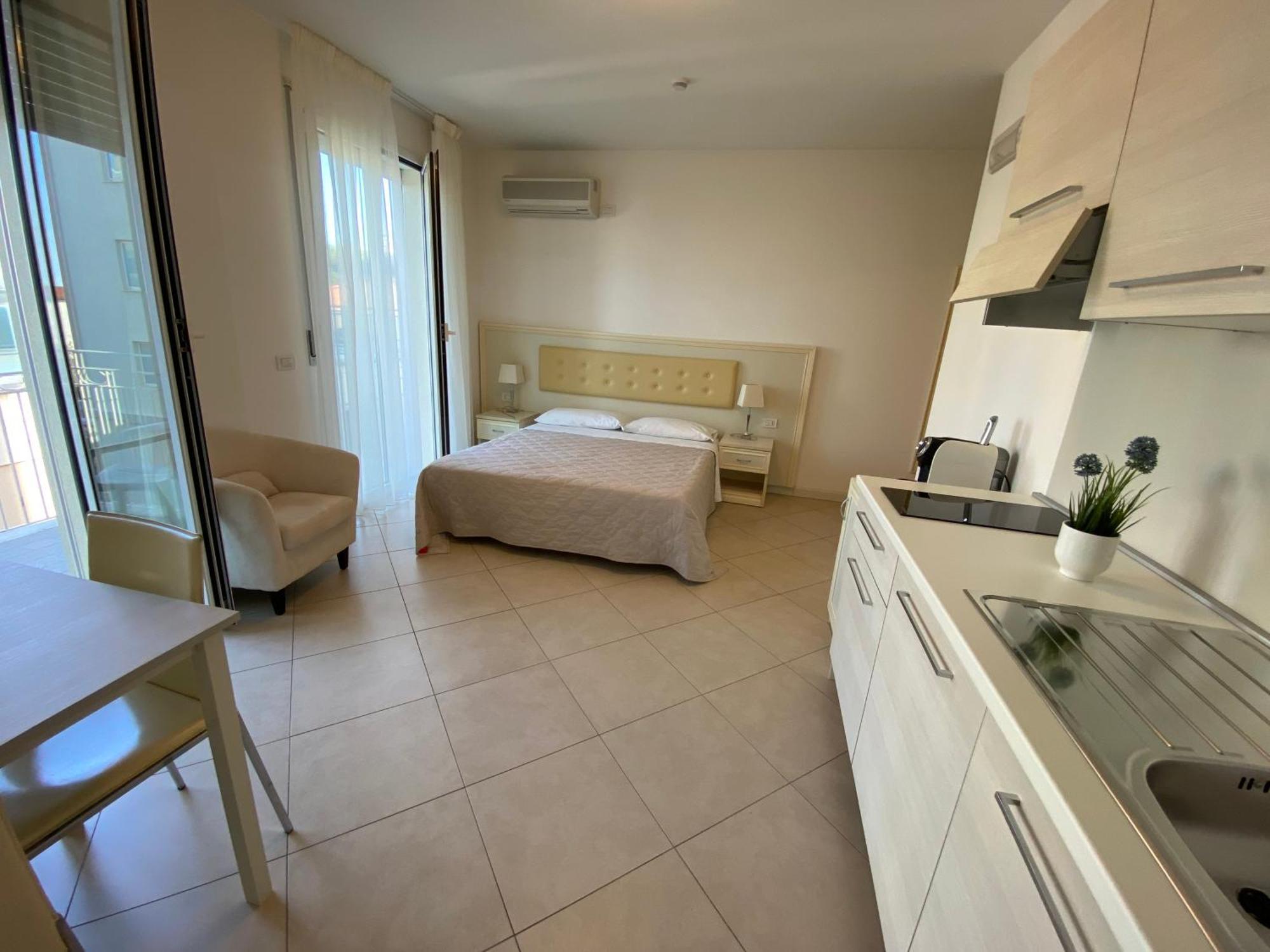Residence Suite Smeraldo Riccione Exteriér fotografie